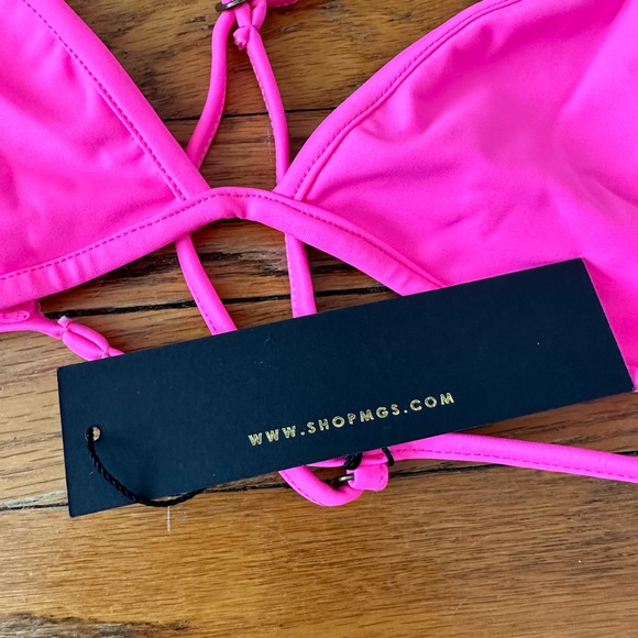 New bikini top never worn - Picture 2 of 4